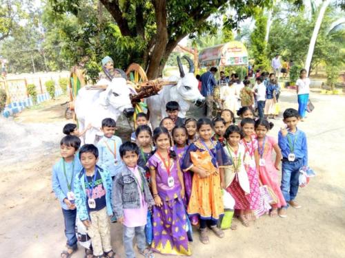 77013441 2919038131461769 2274846827238916096 o